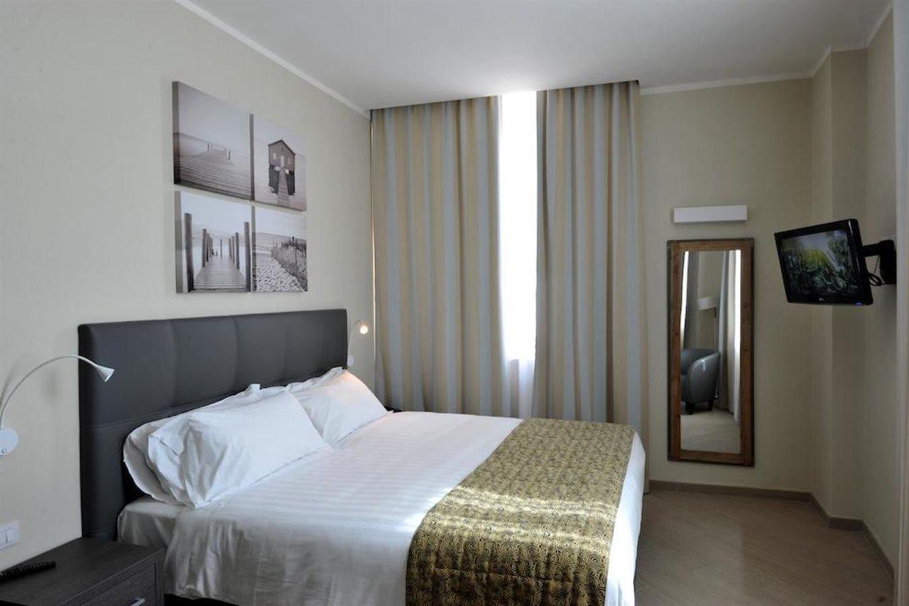 Chc Business Residence Генуя Екстер'єр фото