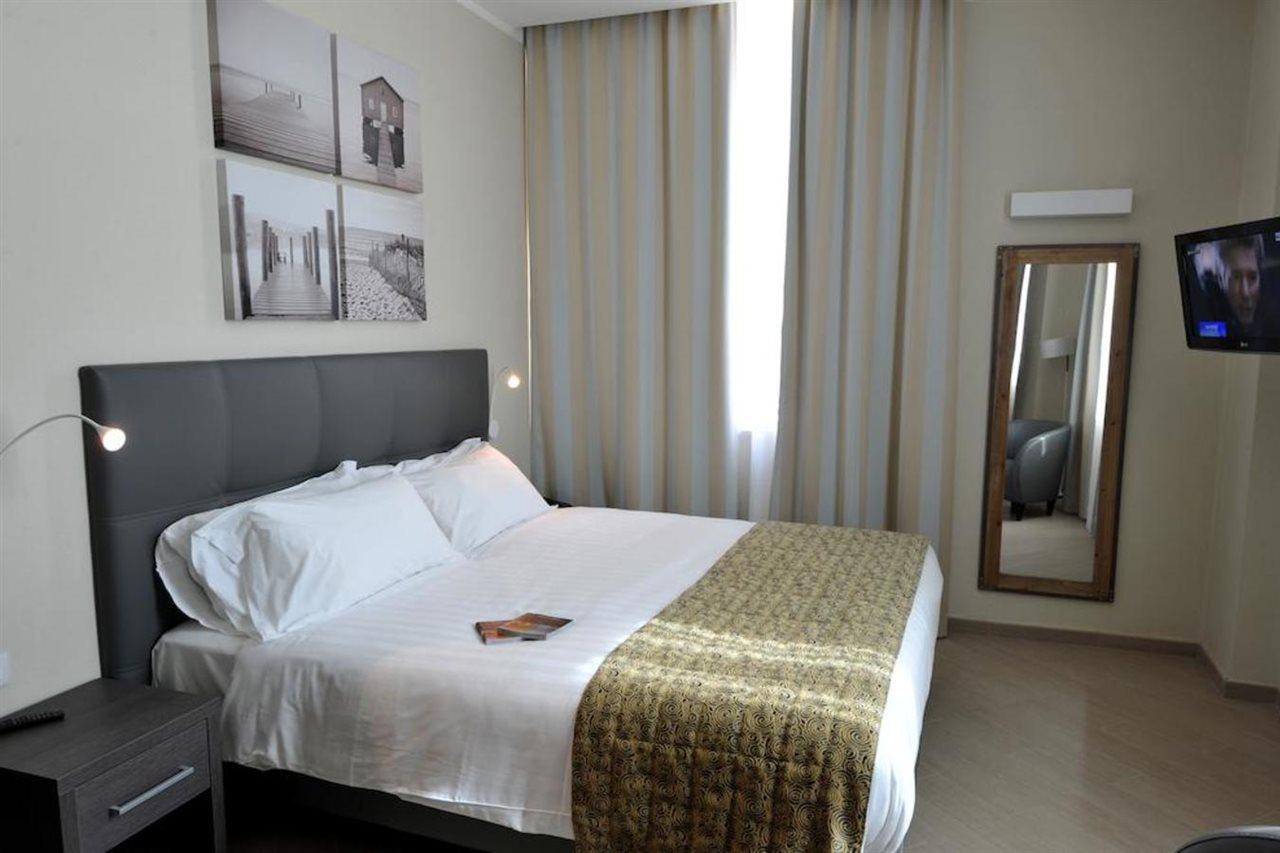 Chc Business Residence Генуя Екстер'єр фото