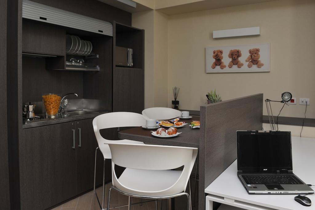 Chc Business Residence Генуя Екстер'єр фото