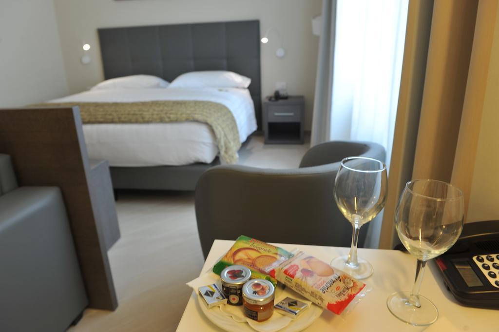 Chc Business Residence Генуя Екстер'єр фото